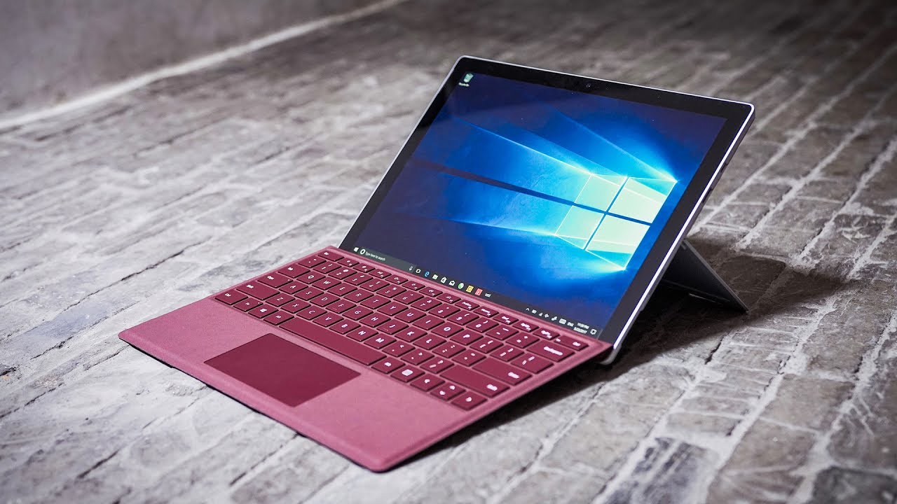 Acquista un Nuovo Surface Laptop o Surface Pro e ottieni un rimborso di 150€ rottamando il vecchio PC