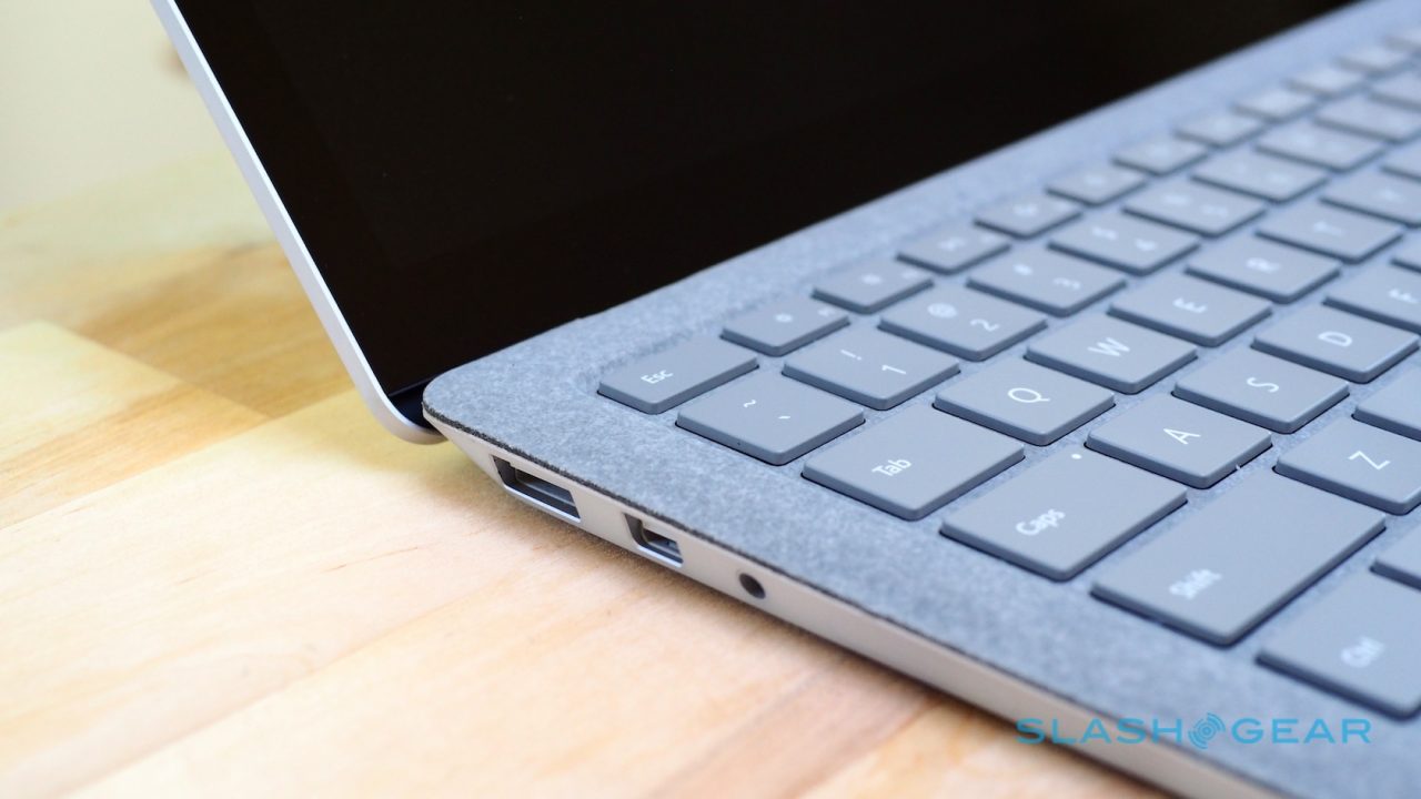 Microsoft Surface: niente nuovi dispositivi nella prima metà del 2018? Windows 10 Redstone 4 con poche novità?