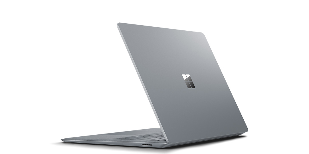 Surface Laptop, ora anche con Windows 10 Pro preinstallato