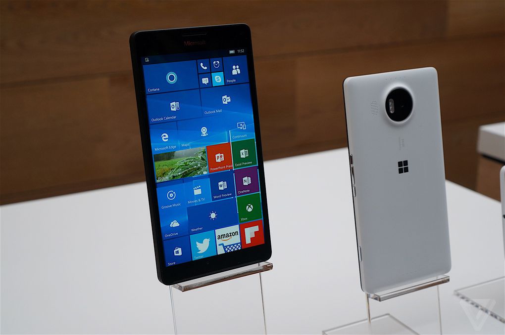 Windows 10 ARM installato su un Lumia 950 da uno sviluppatore