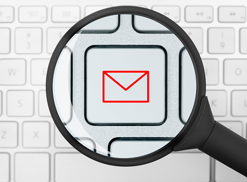 Garante Privacy ‘Vietato controllo massivo e conservazione illimitata di email di lavoro”