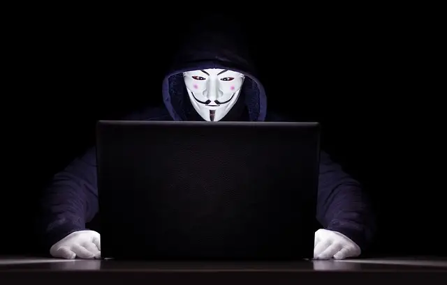 Attacco Hacker Globale: compromessi server in tutto il mondo